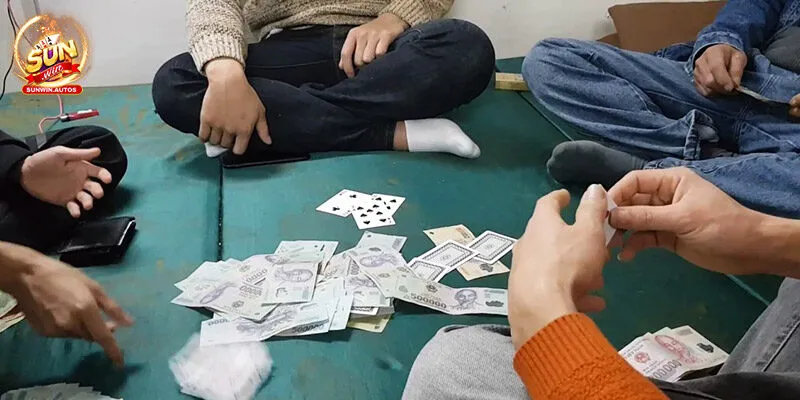 Bài Xì Dách - Những Quy Luật Cơ Bản Mà Người Mới Cần Biết 3 Quy trình chơi bài Xì Dách chi tiết từng giai đoạn